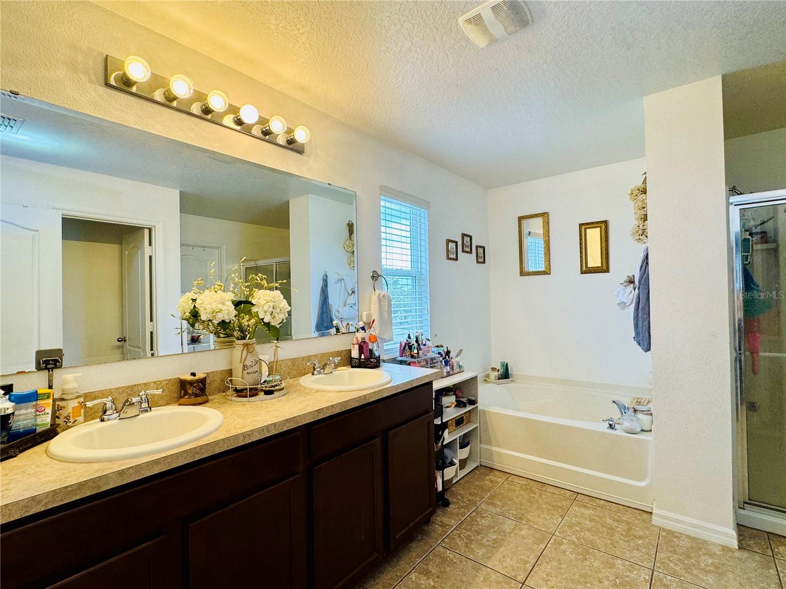 1868 Monte Cristo Ln Property Photo 32