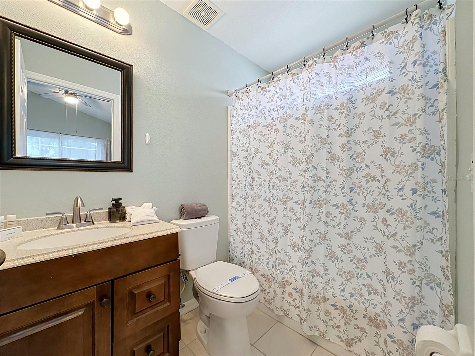 2464 Saint Augustine Blvd Property Photo 27