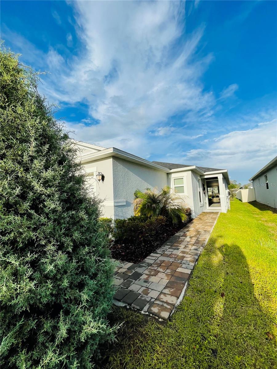 2818 Sanctuary Dr Property Photo 1