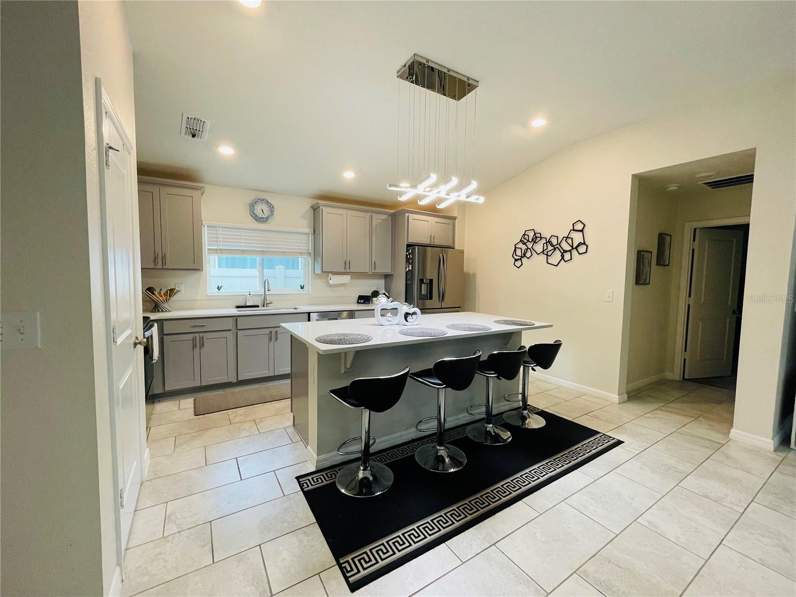 2818 Sanctuary Dr Property Photo 7