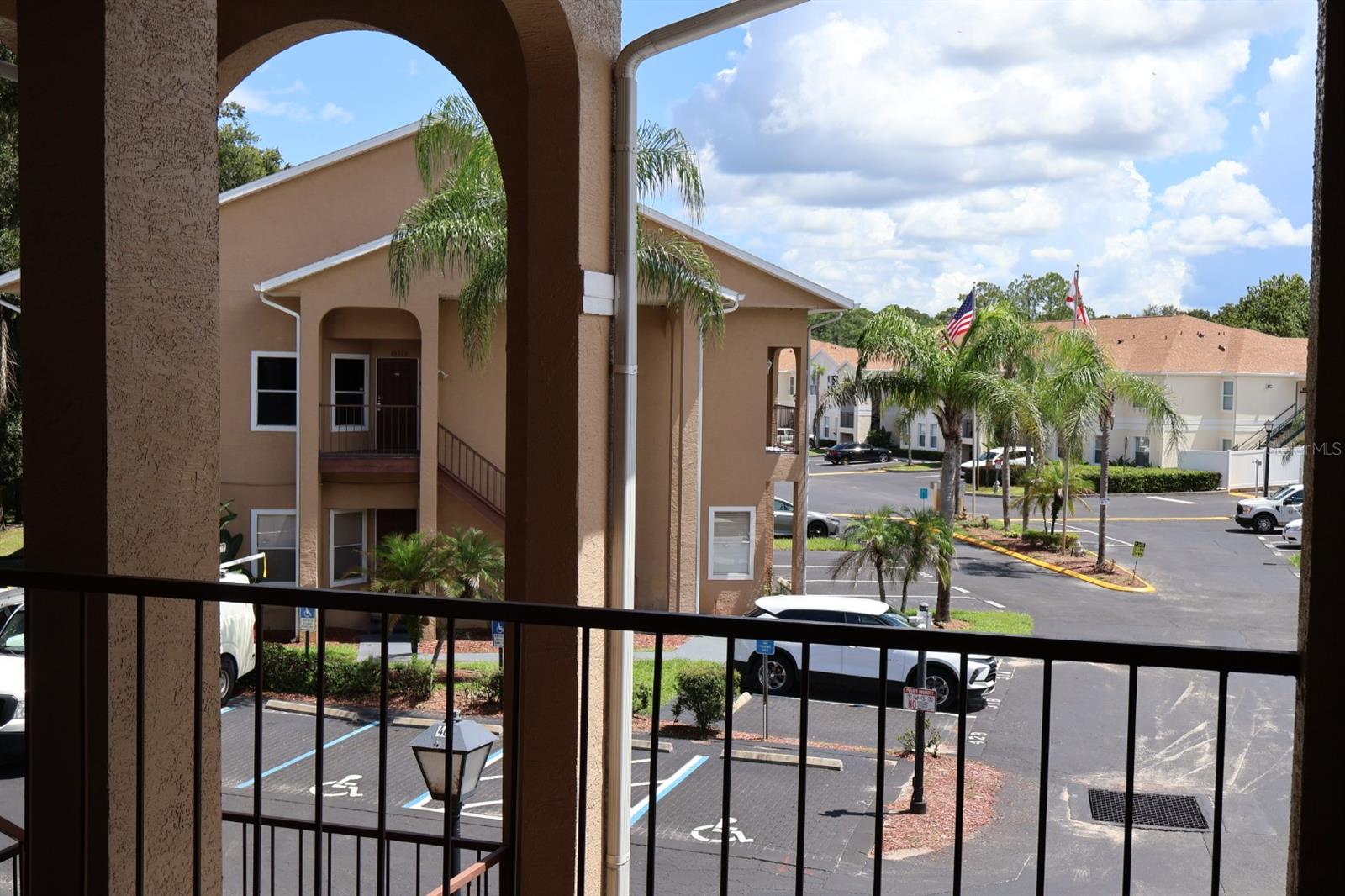 8842 Coral Palms Ct #b Property Photo 2