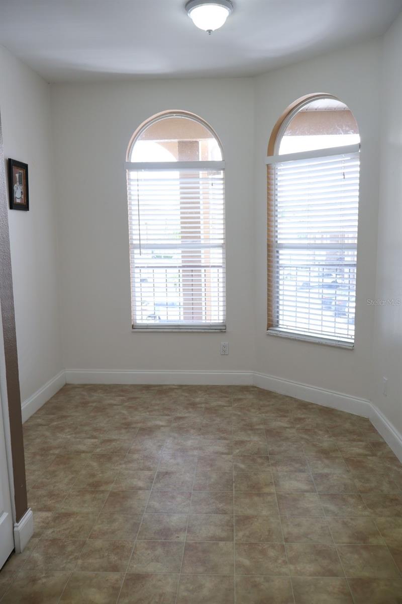 8842 Coral Palms Ct #b Property Photo 7