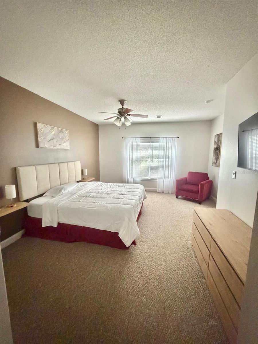 8842 Coral Palms Ct #b Property Photo 19