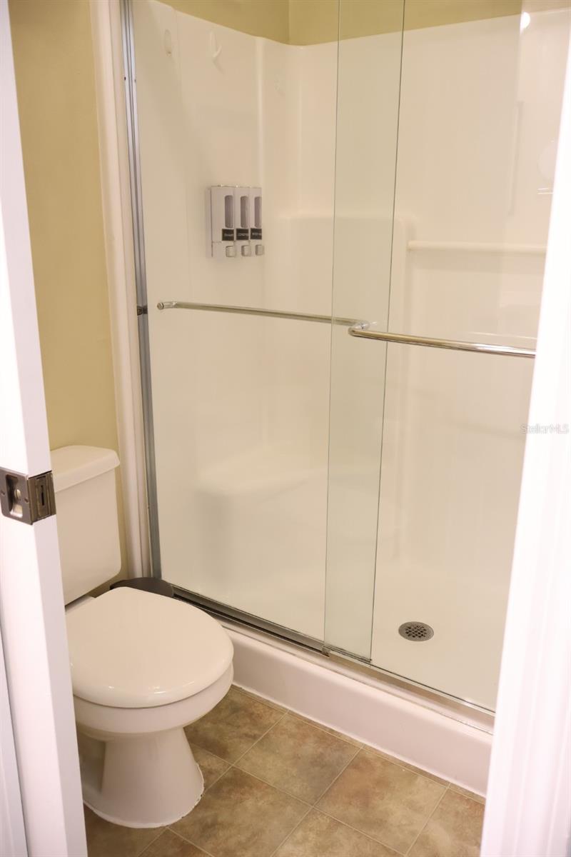 8842 Coral Palms Ct #b Property Photo 22
