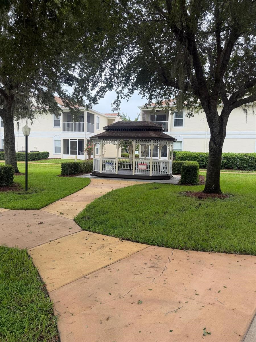 8842 Coral Palms Ct #b Property Photo 36