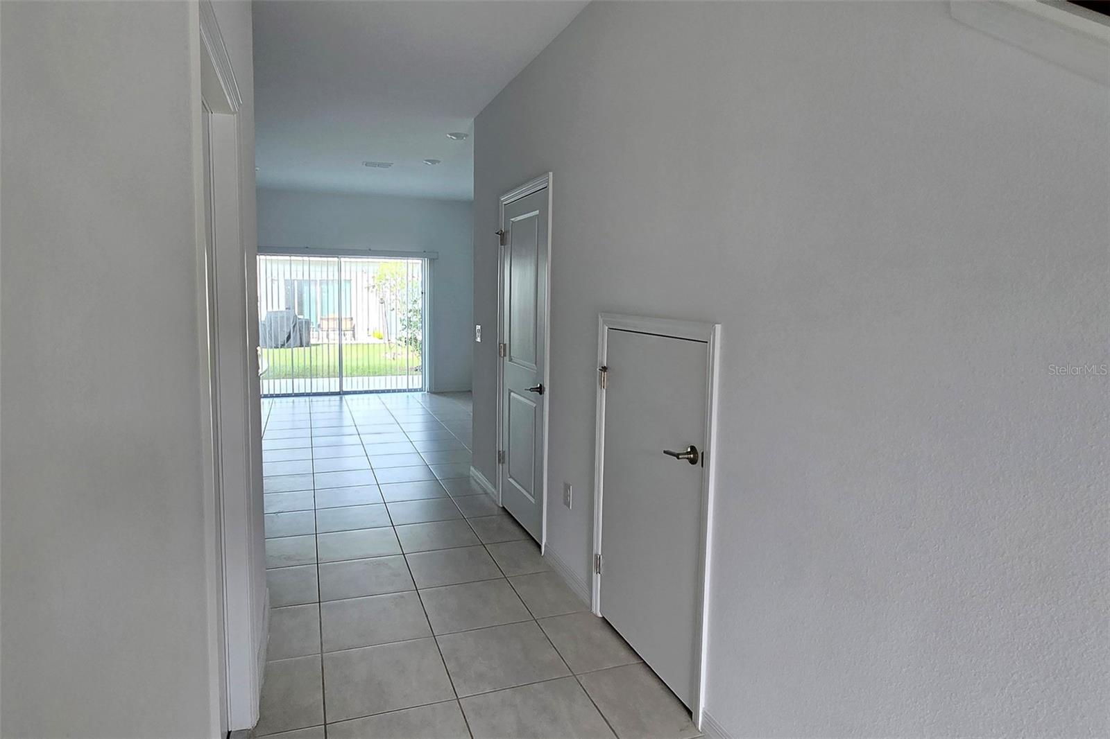2978 Canary Ave Property Photo 4