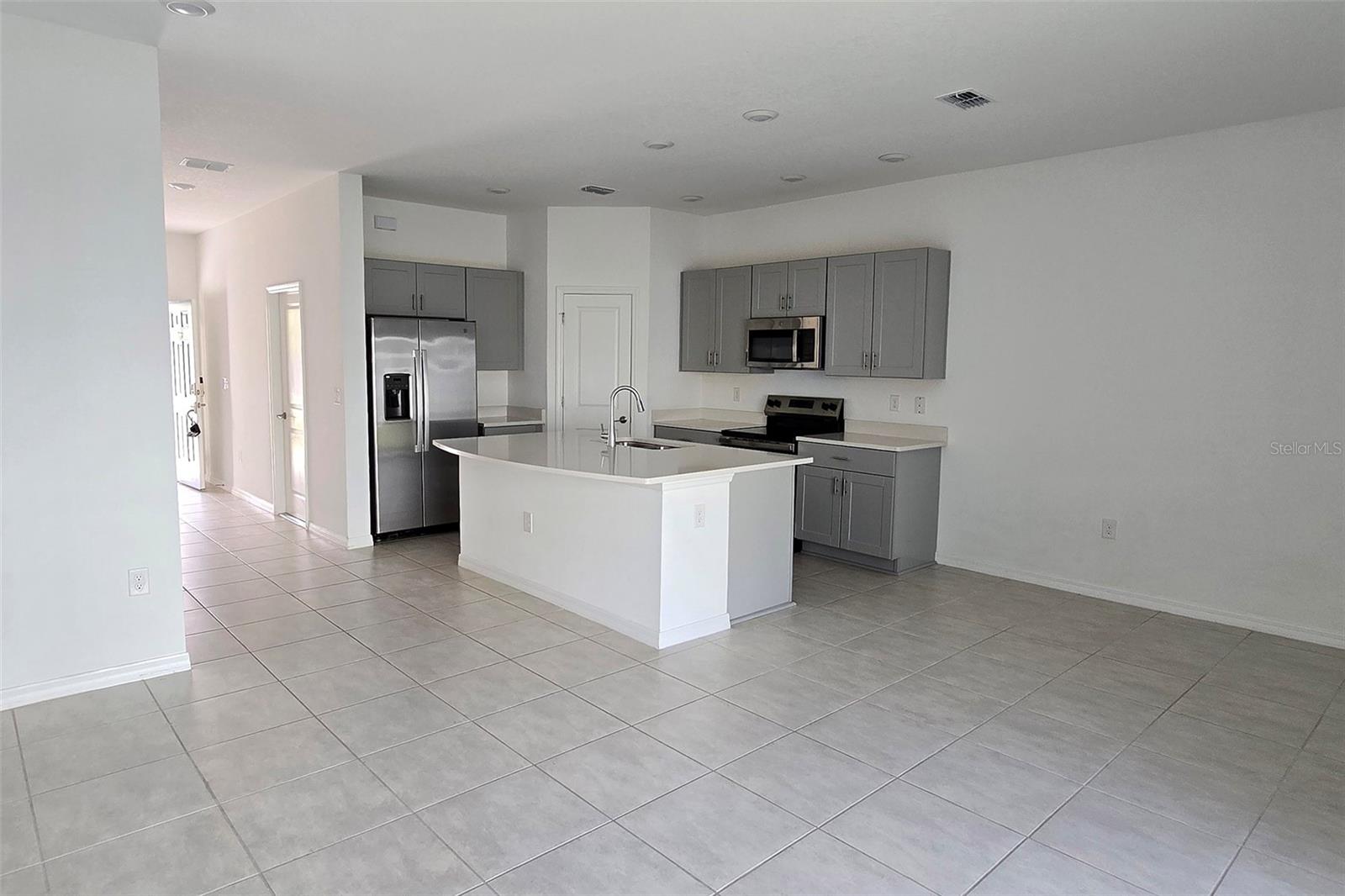 2978 Canary Ave Property Photo 7