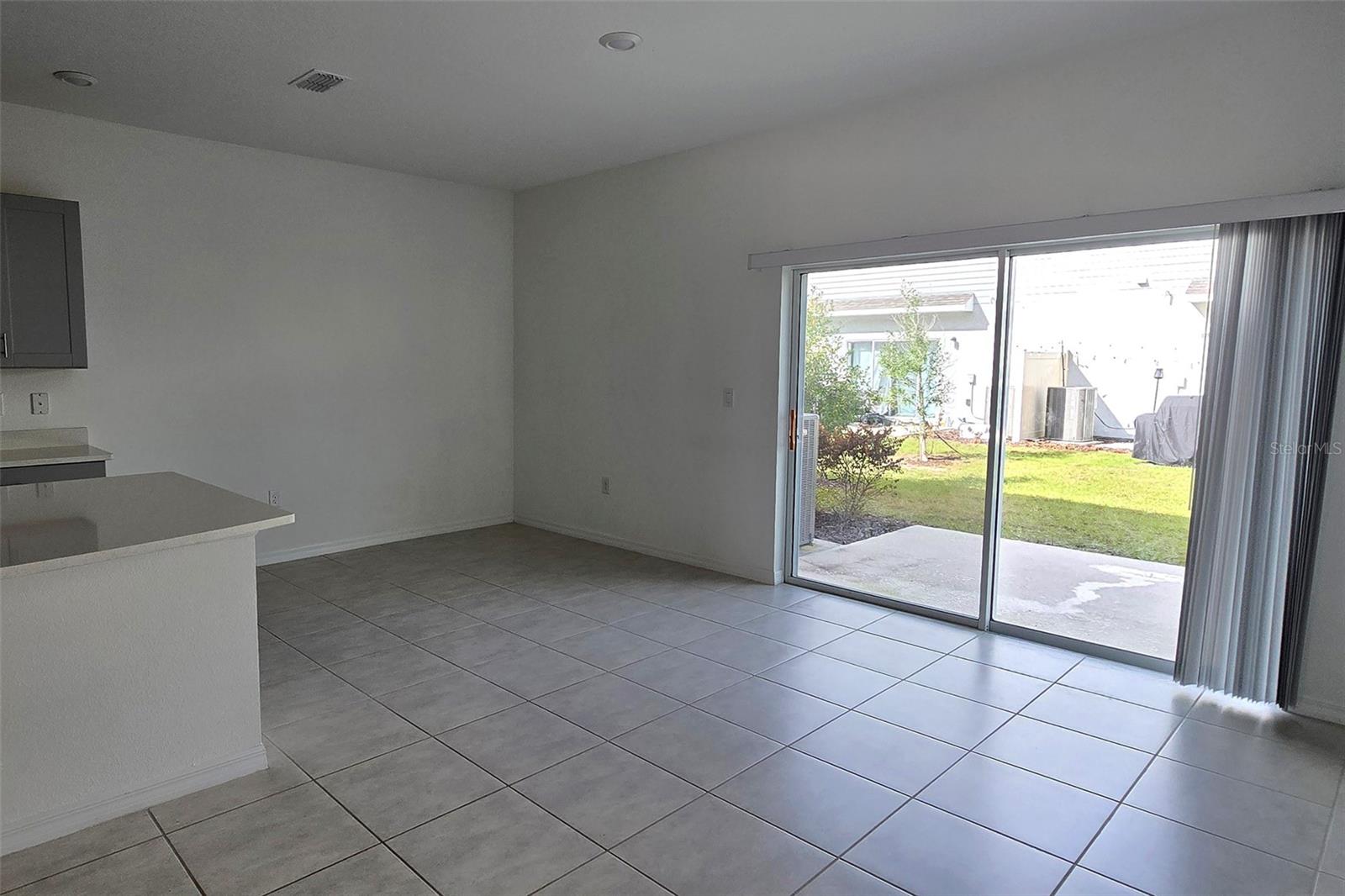 2978 Canary Ave Property Photo 11