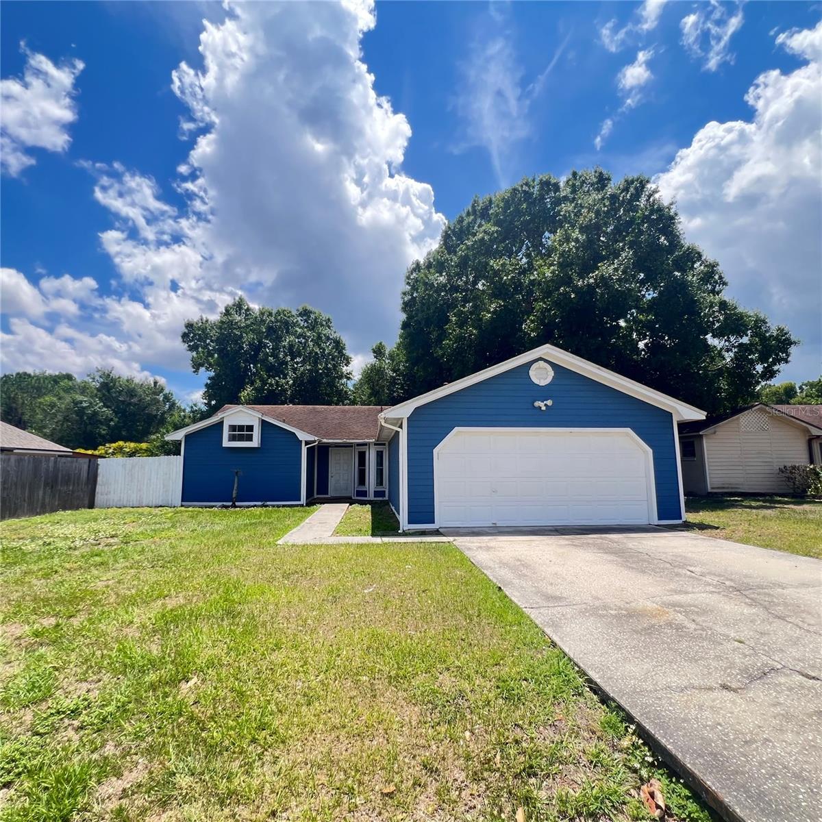 3430 Fox Ridge St Property Photo 2