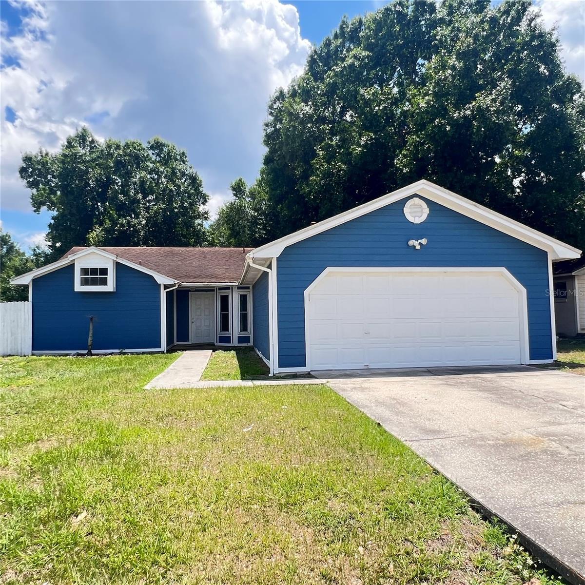 3430 Fox Ridge St Property Photo 3