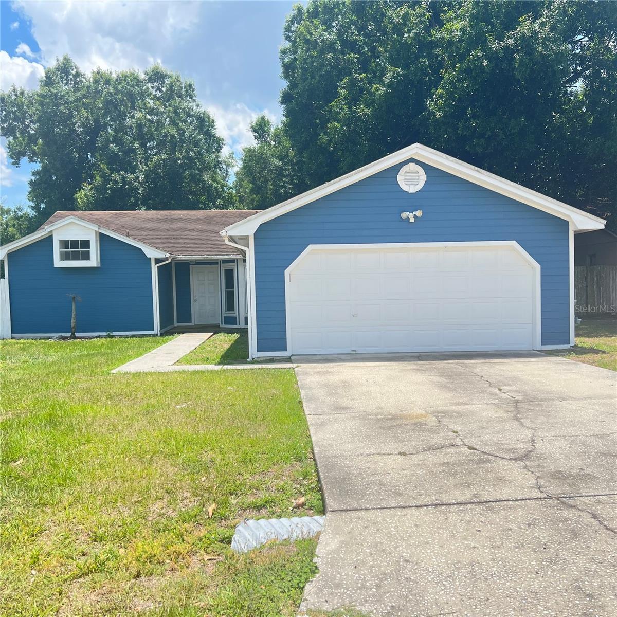 3430 Fox Ridge St Property Photo 5