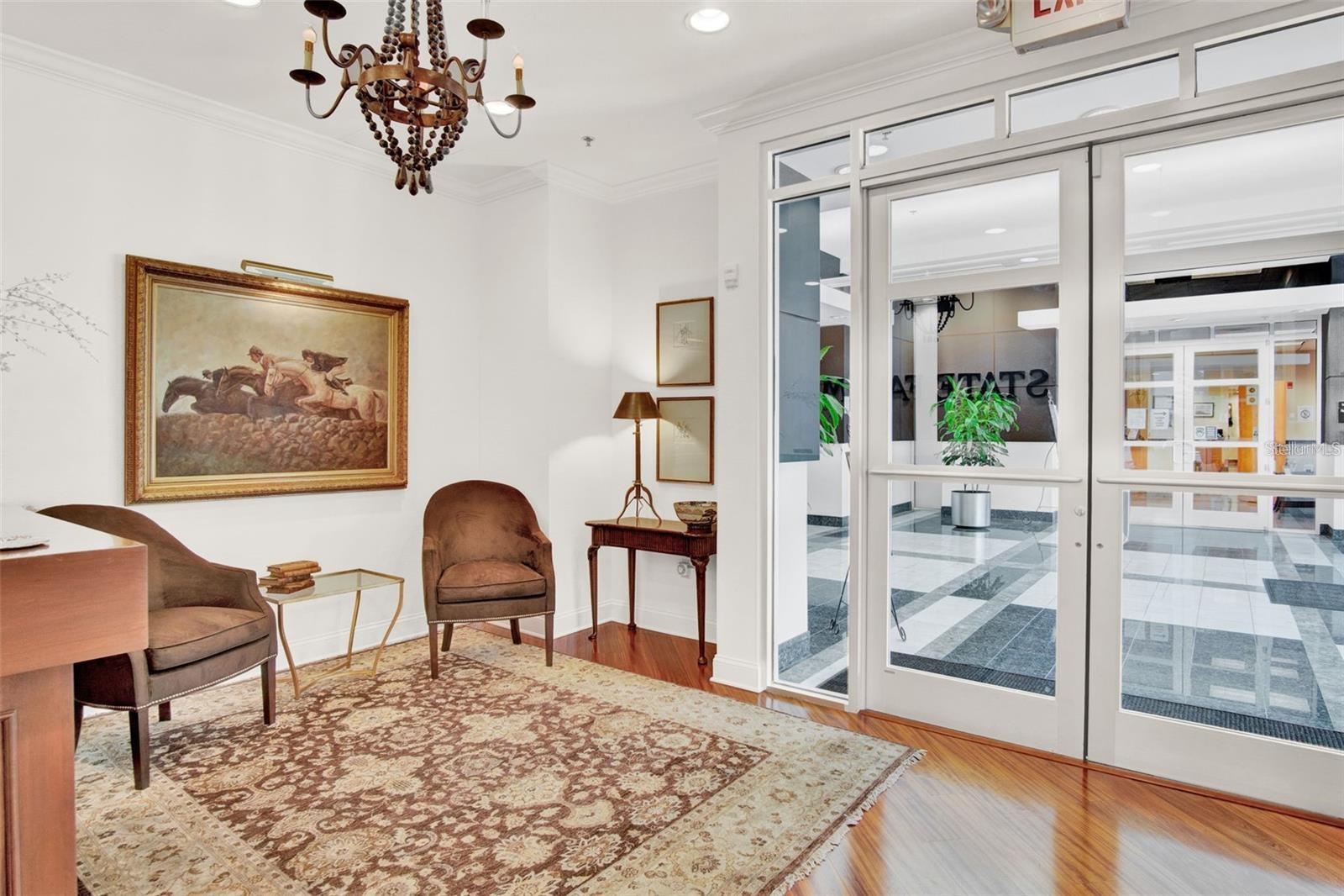 6200 Metrowest Blvd #103b Property Photo 5