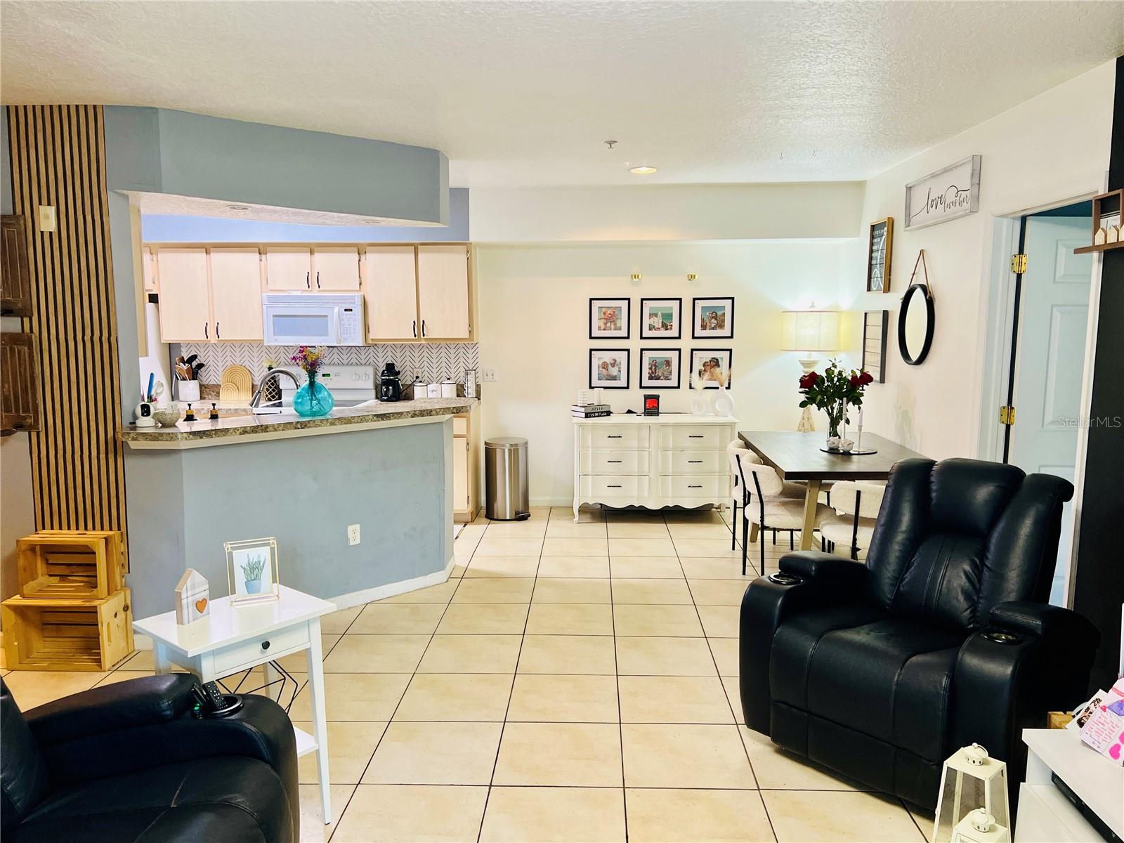 737 Crest Pines Dr #612 Property Photo 6