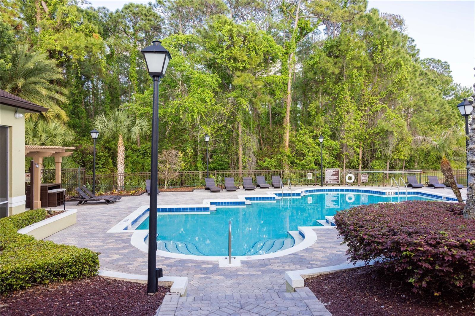 737 Crest Pines Dr #612 Property Photo 14