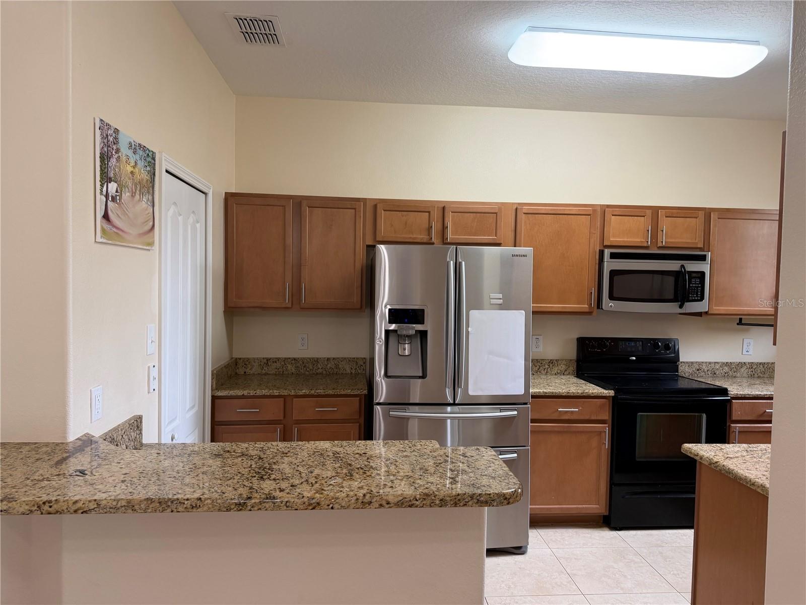 2914 Rodrick Cir Property Photo 7