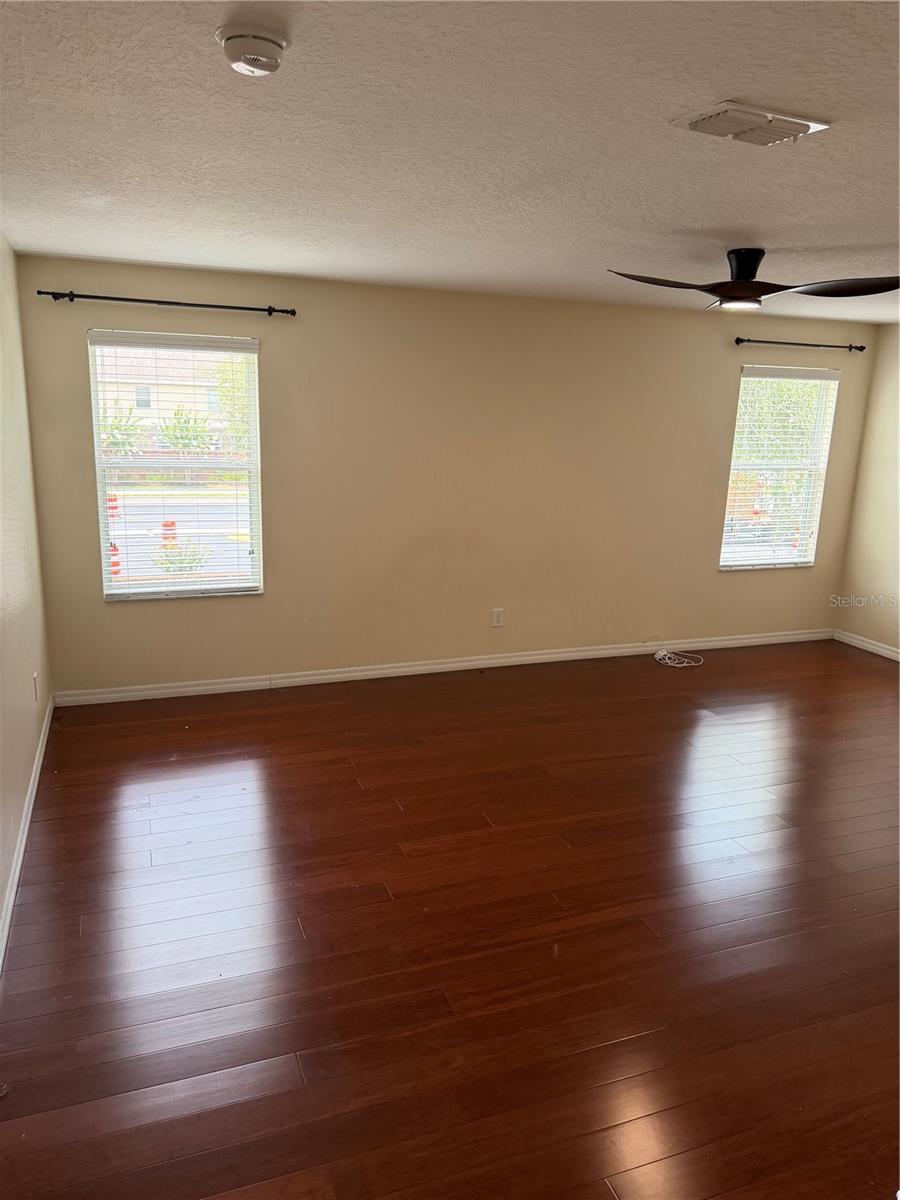 2914 Rodrick Cir Property Photo 10