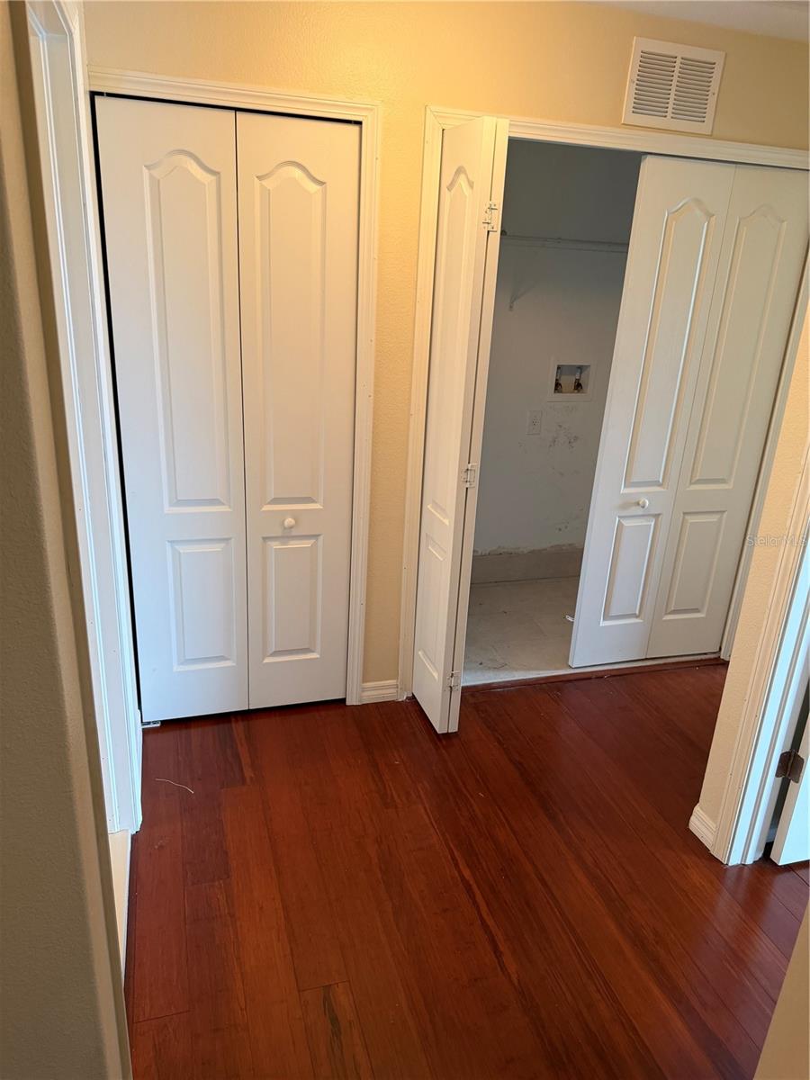 2914 Rodrick Cir Property Photo 16