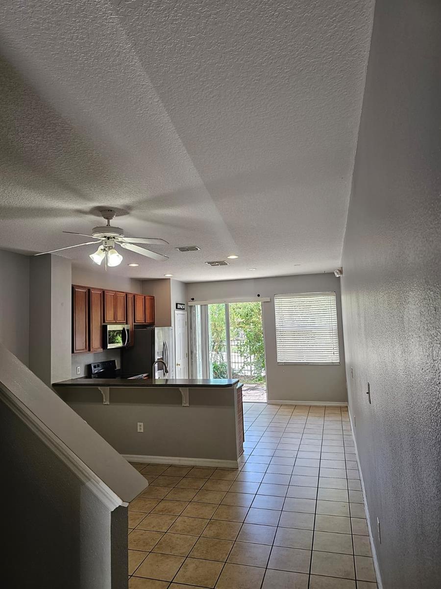 5116 Dominica Dr Property Photo 3