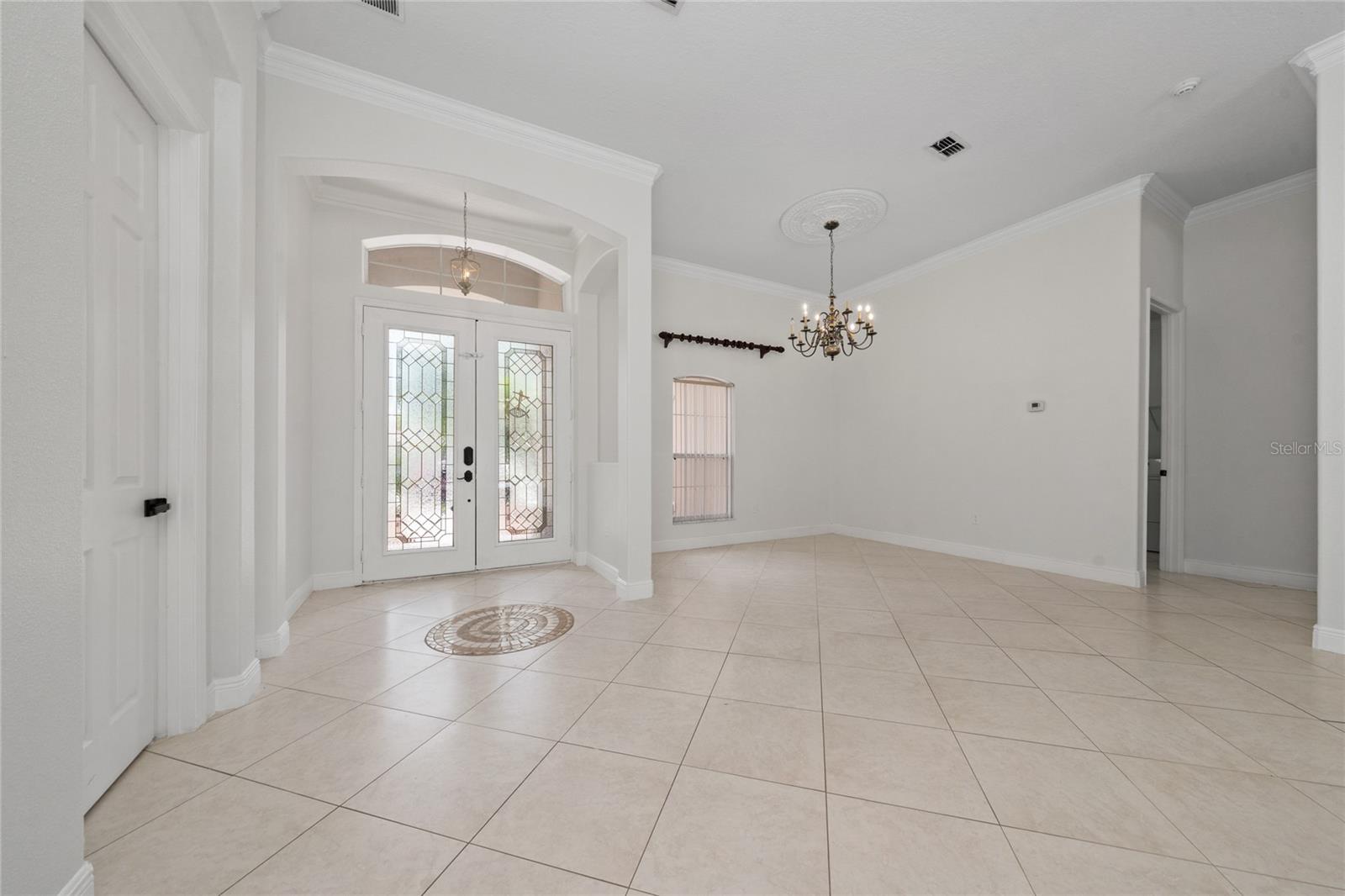 3540 Valleyview Dr Property Photo 4