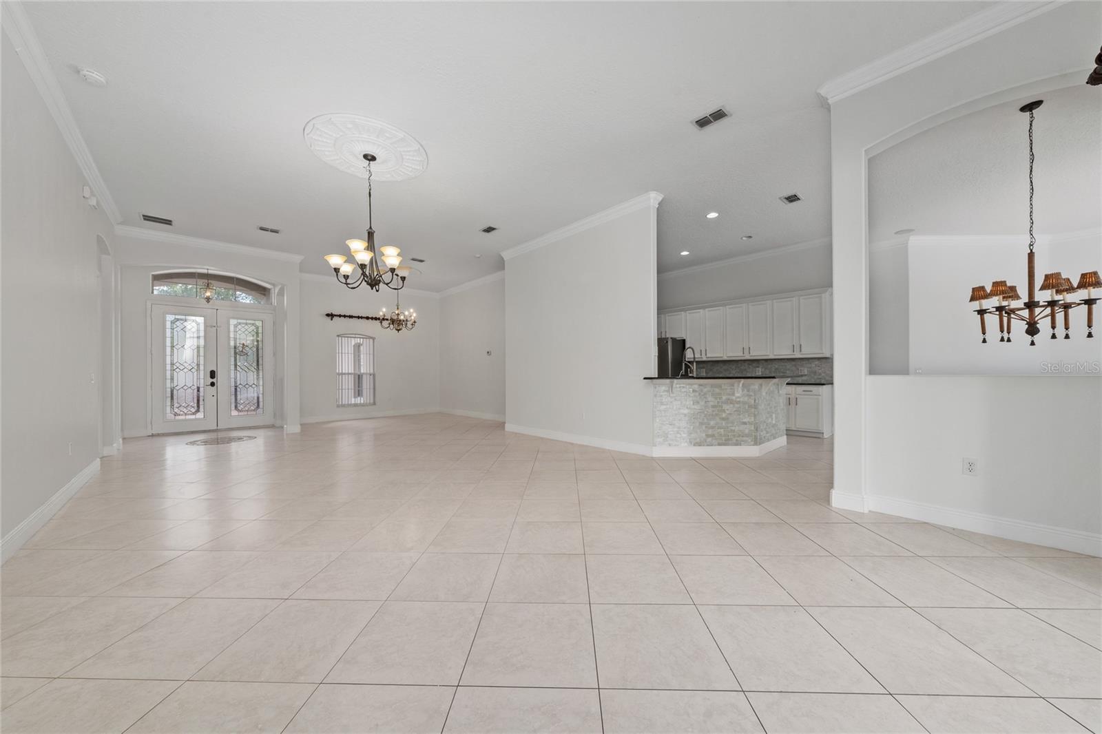 3540 Valleyview Dr Property Photo 5