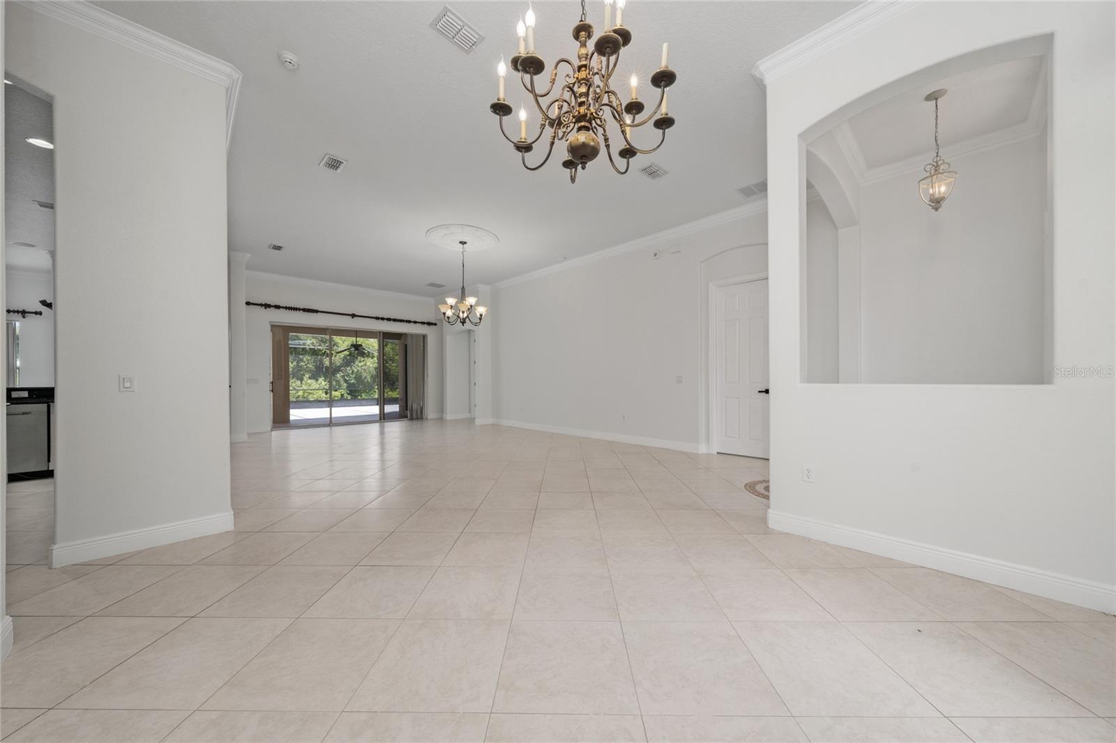3540 Valleyview Dr Property Photo 7