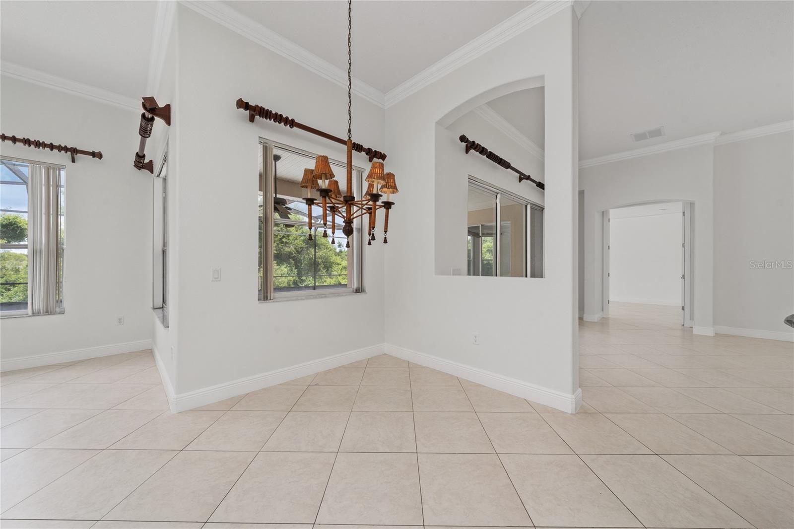 3540 Valleyview Dr Property Photo 8