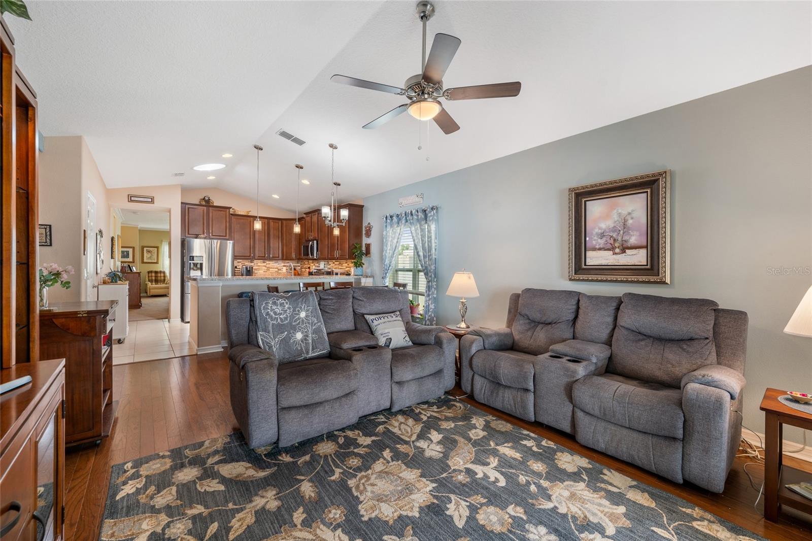 10226 Lenox St Property Photo 14