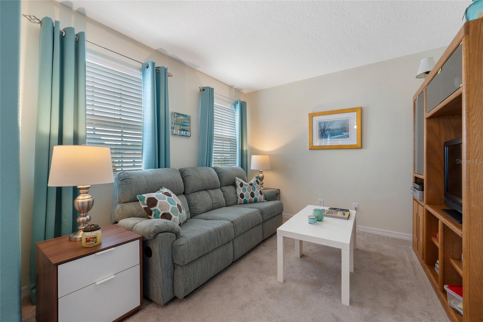 10226 Lenox St Property Photo 26