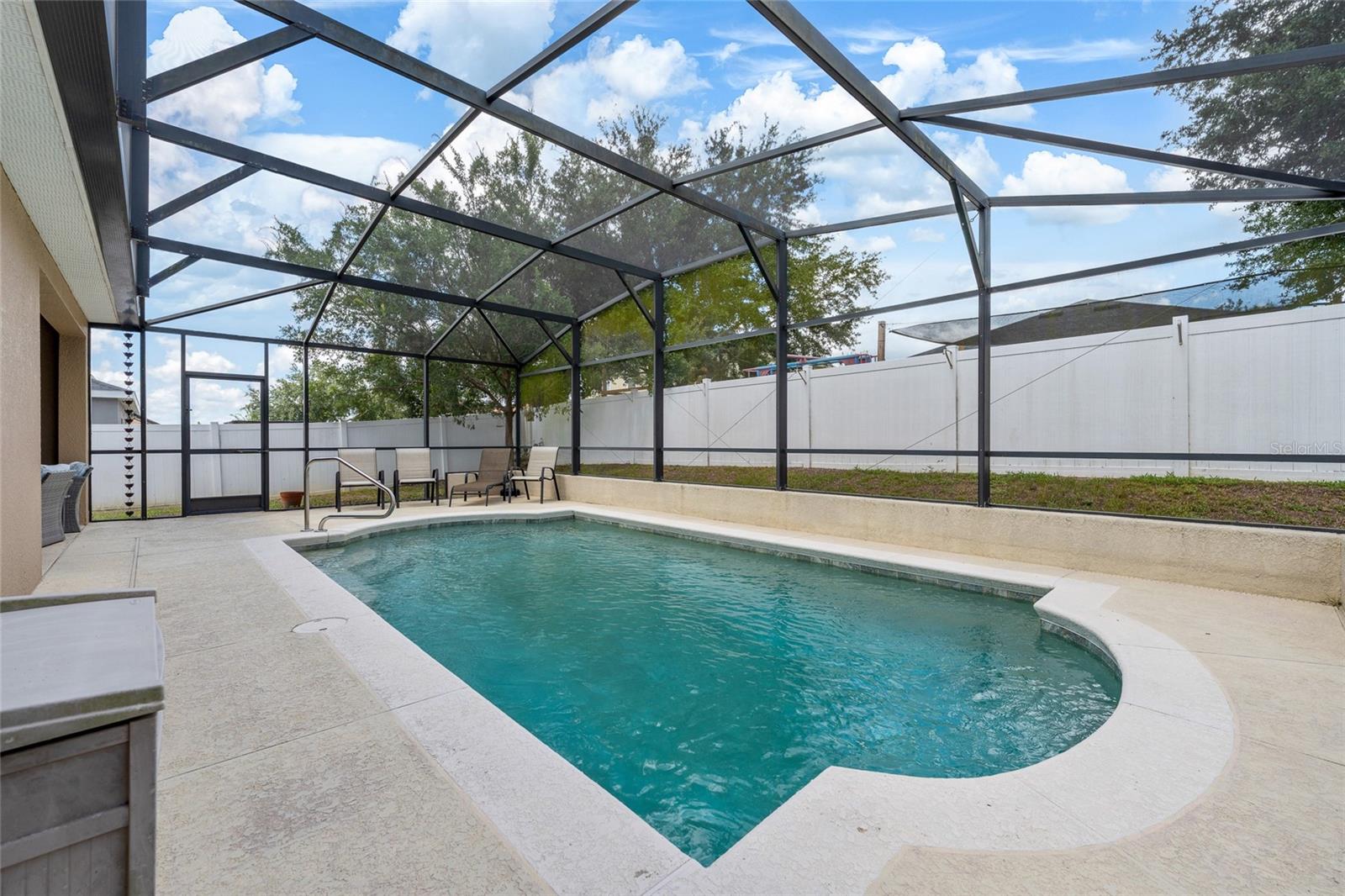 10226 Lenox St Property Photo 32