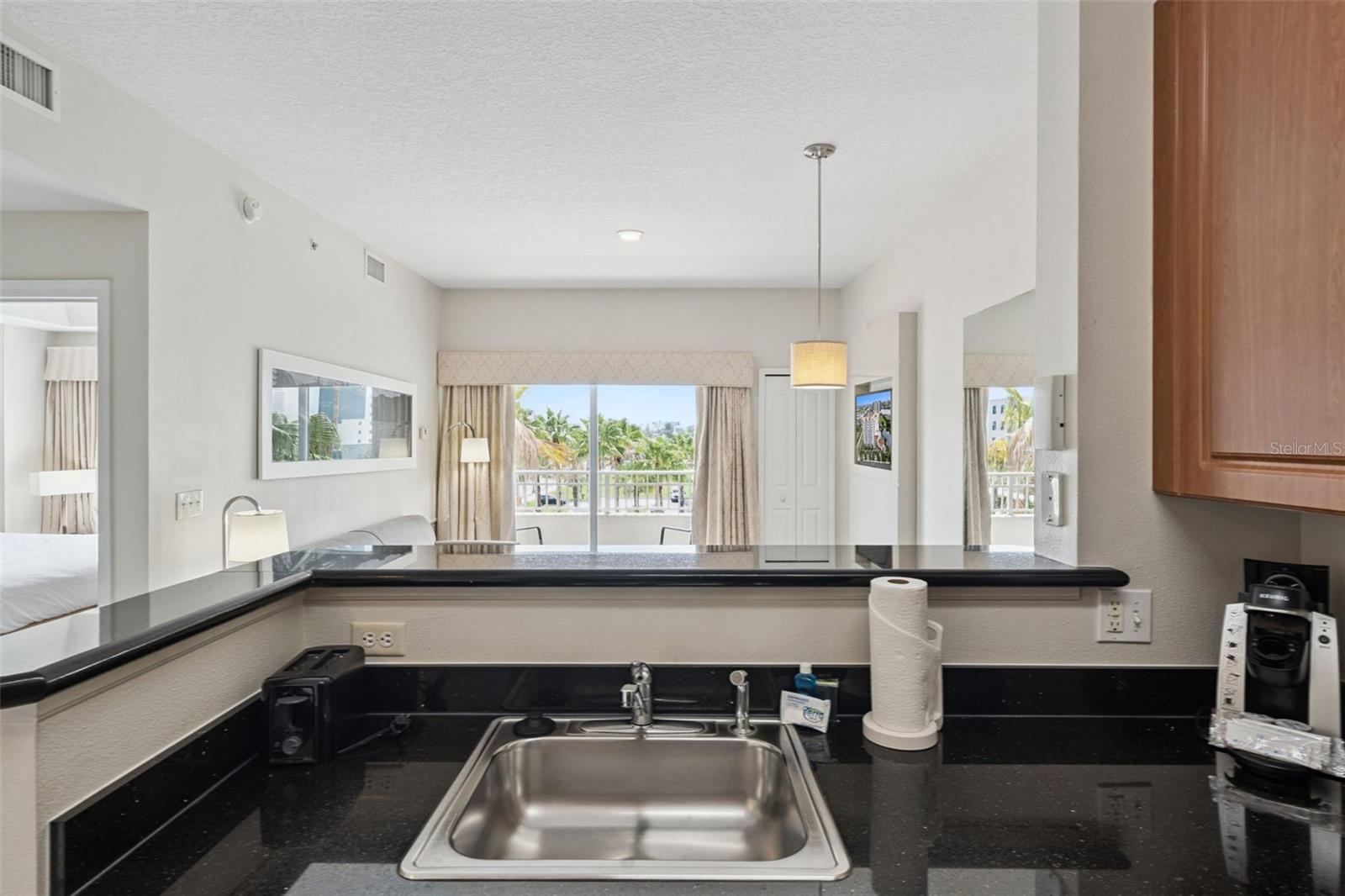 7395 Universal Blvd #403 Property Photo 9