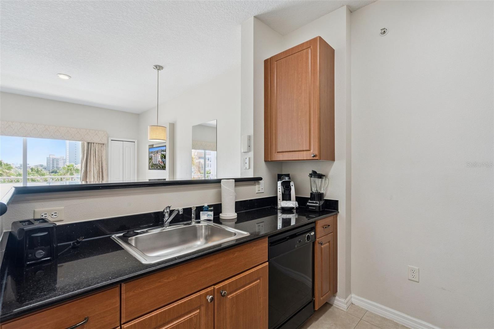 7395 Universal Blvd #403 Property Photo 13