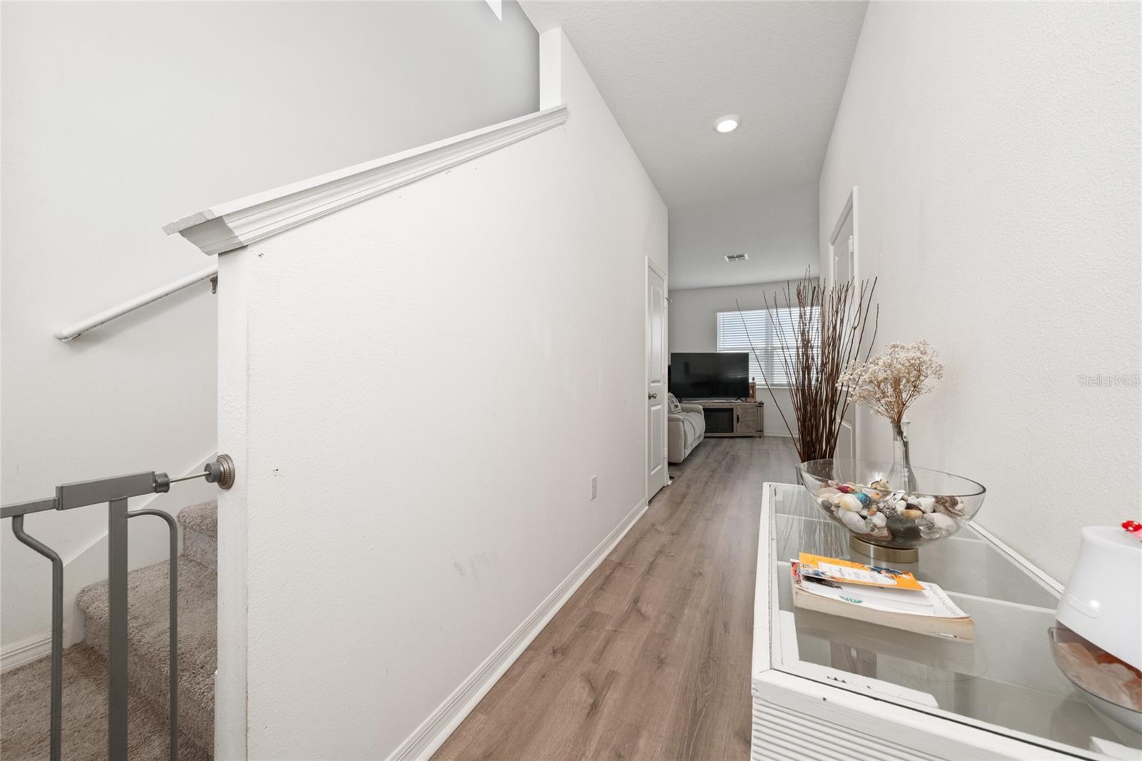 211 Ash Way Property Photo 13