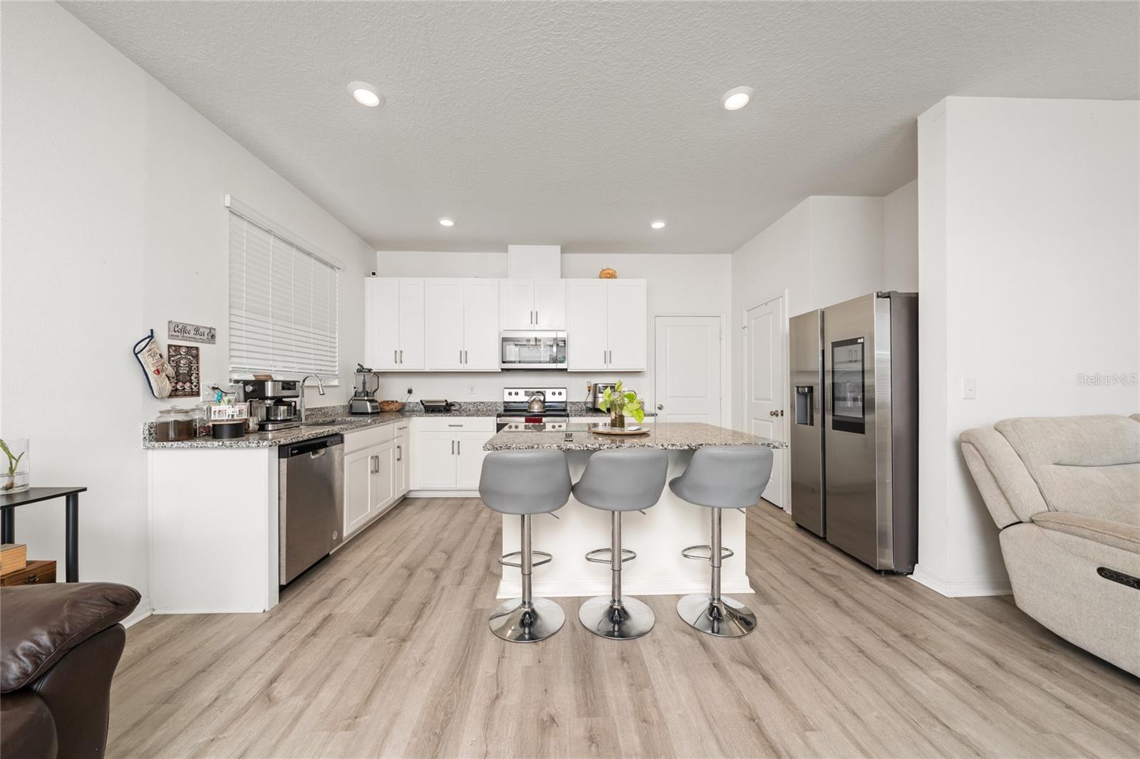 211 Ash Way Property Photo 18