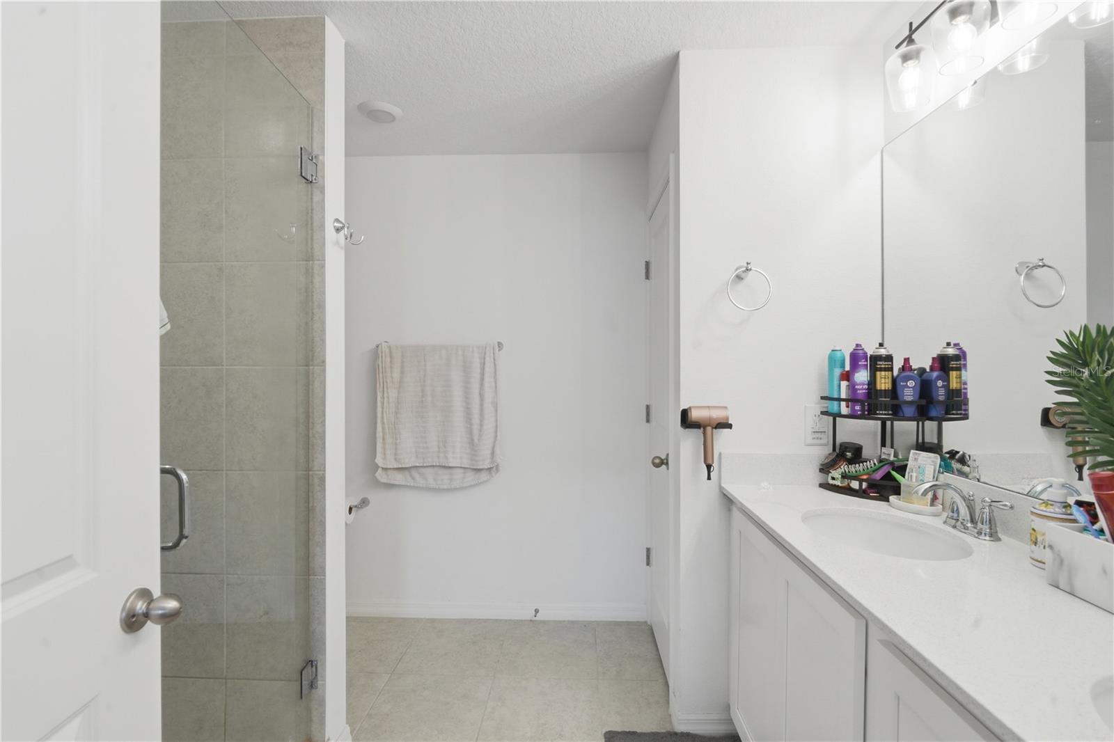 832 Longboat Dr Property Photo 35