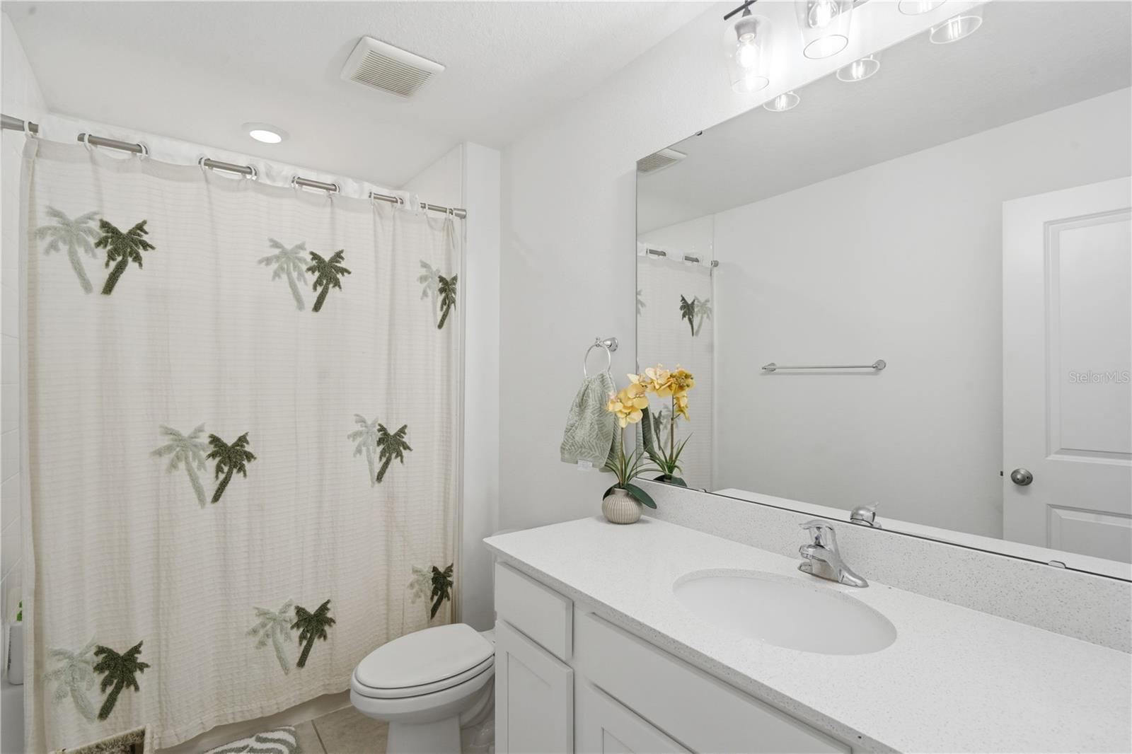 832 Longboat Dr Property Photo 44