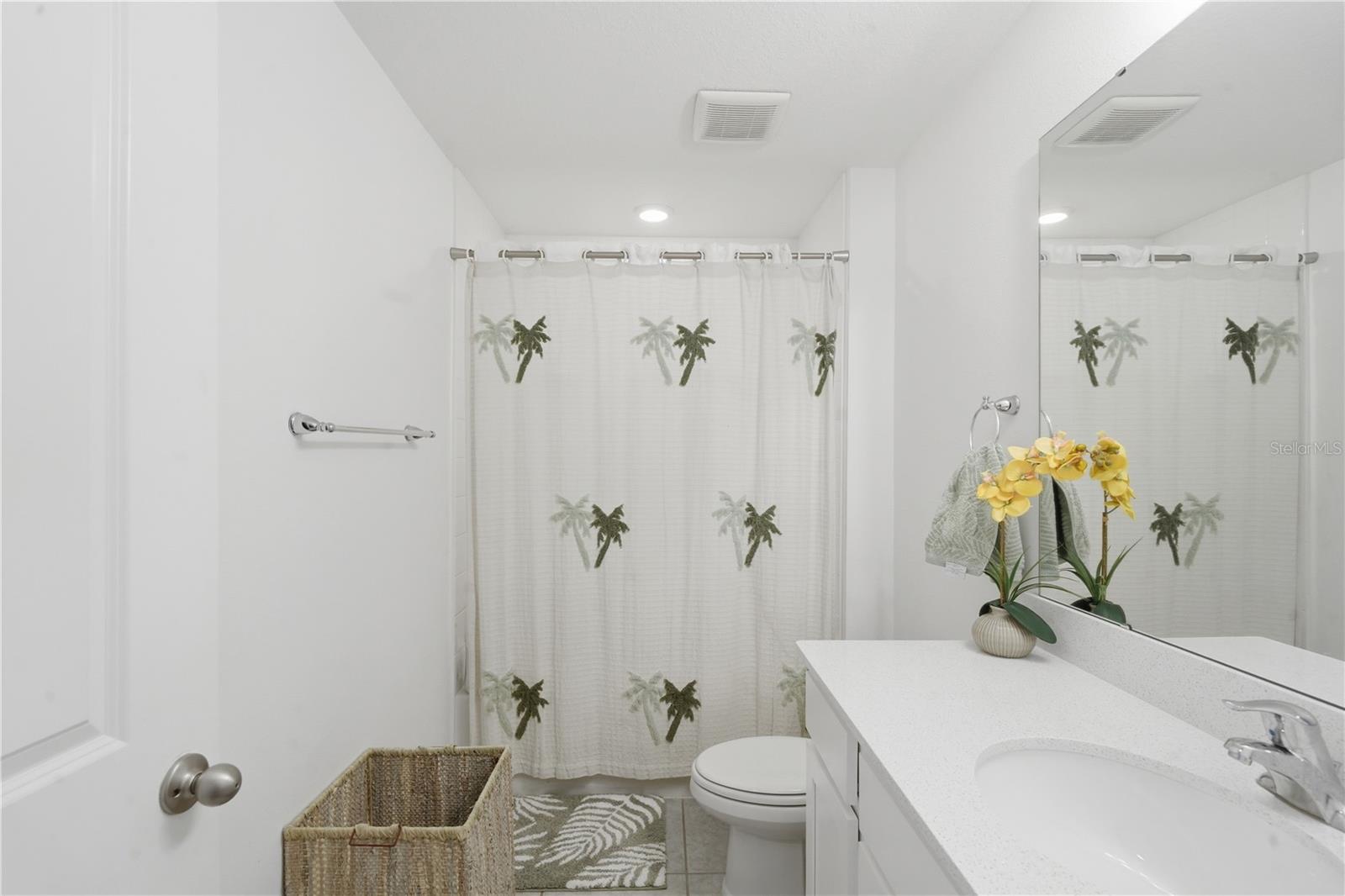 832 Longboat Dr Property Photo 45