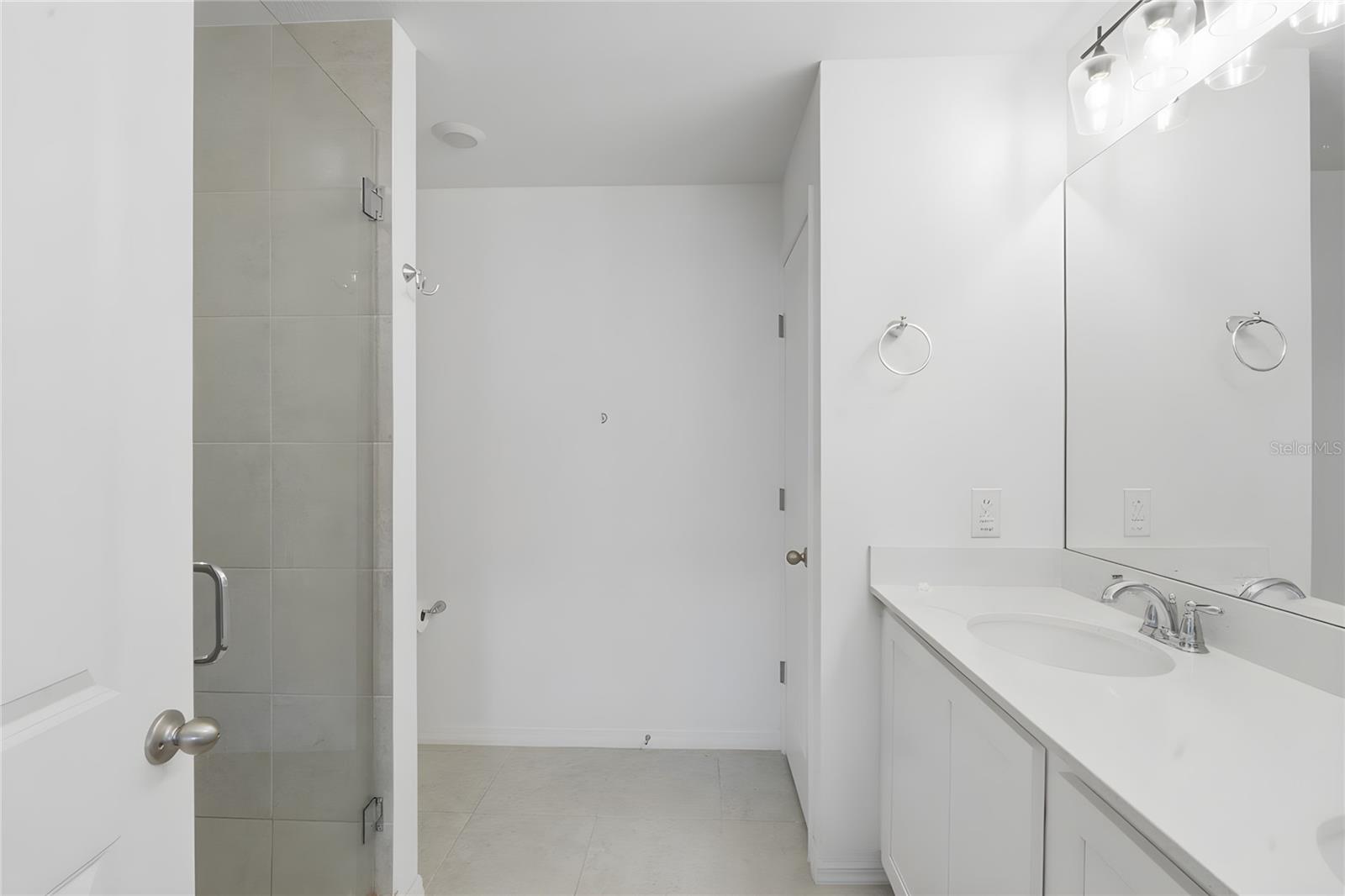 832 Longboat Dr Property Photo 48