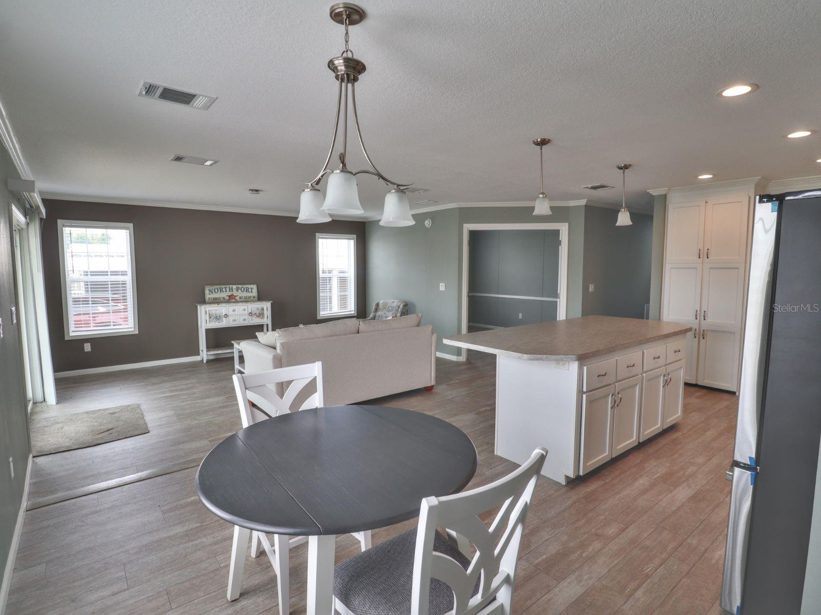 204 El Prado Property Photo 8