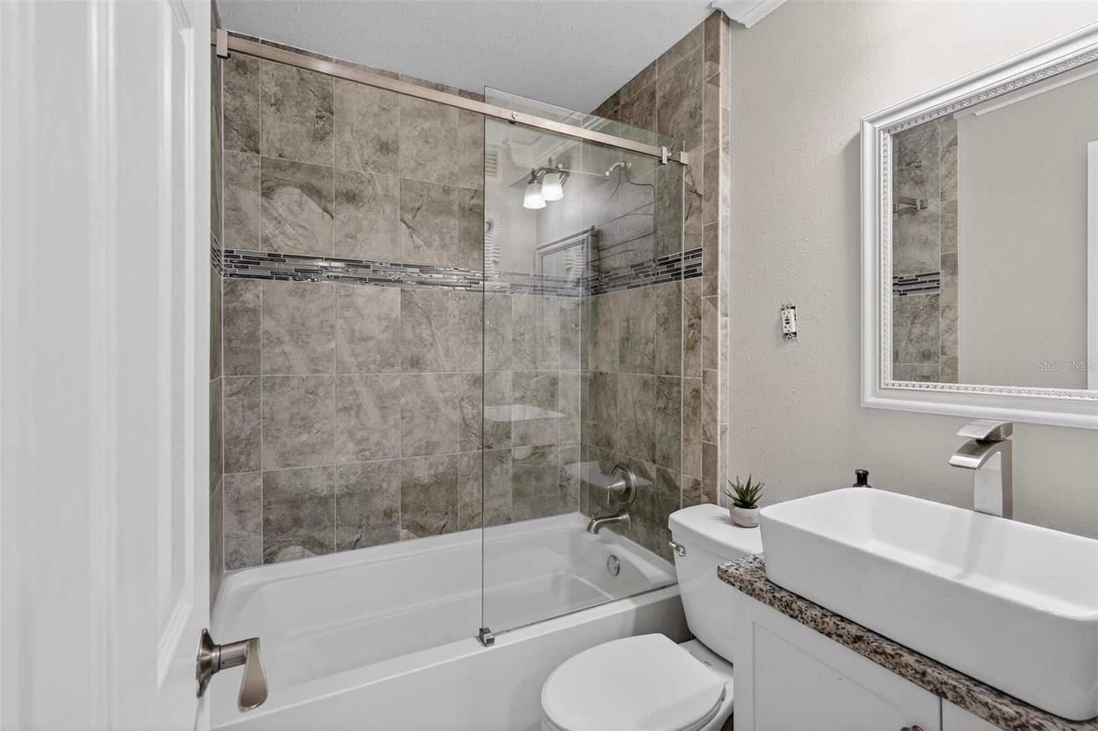1330 S Shore Dr Property Photo 14