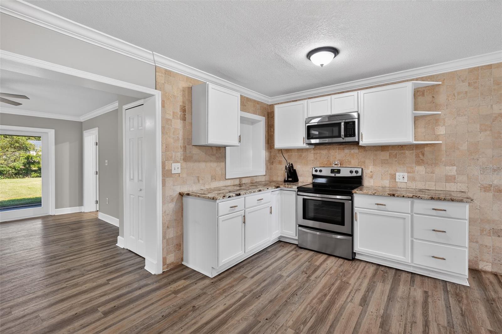 1330 S Shore Dr Property Photo 26