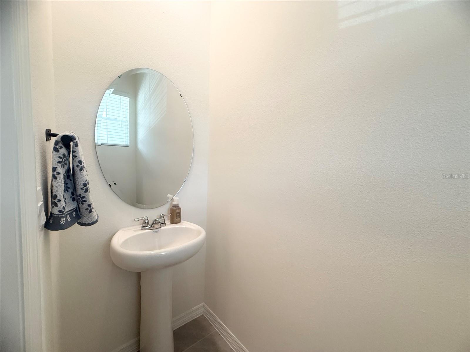 1503 Isleta Loop Property Photo 15