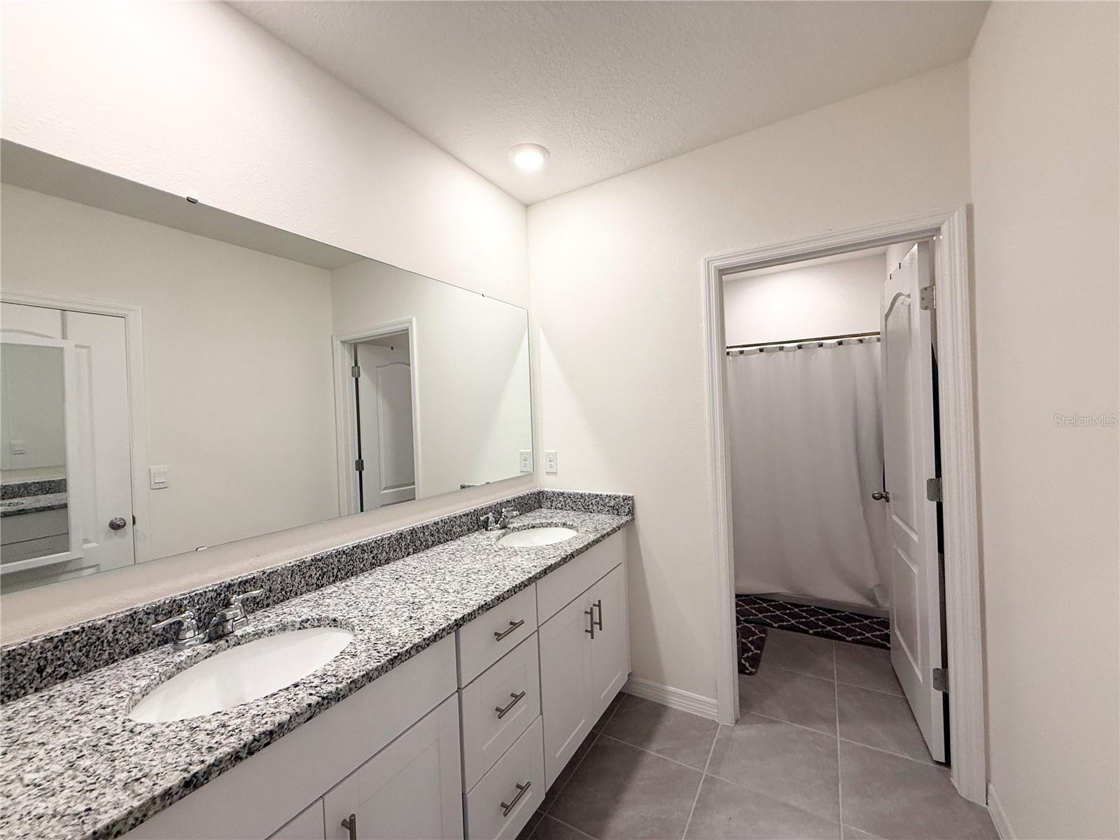 1503 Isleta Loop Property Photo 24