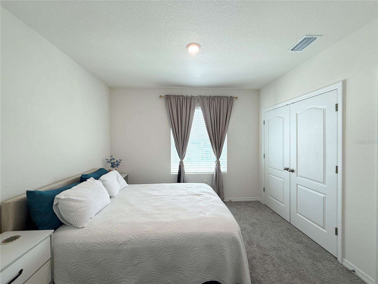 1503 Isleta Loop Property Photo 25