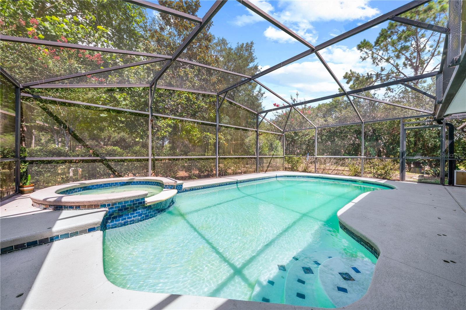 2065 Mustang Ct Property Photo 16
