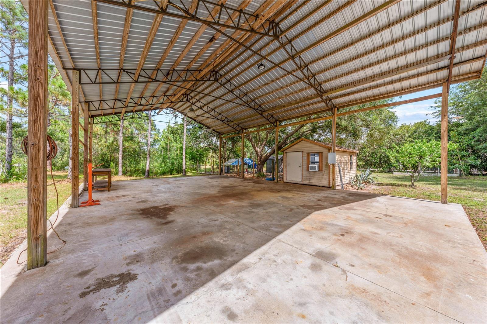 2065 Mustang Ct Property Photo 22
