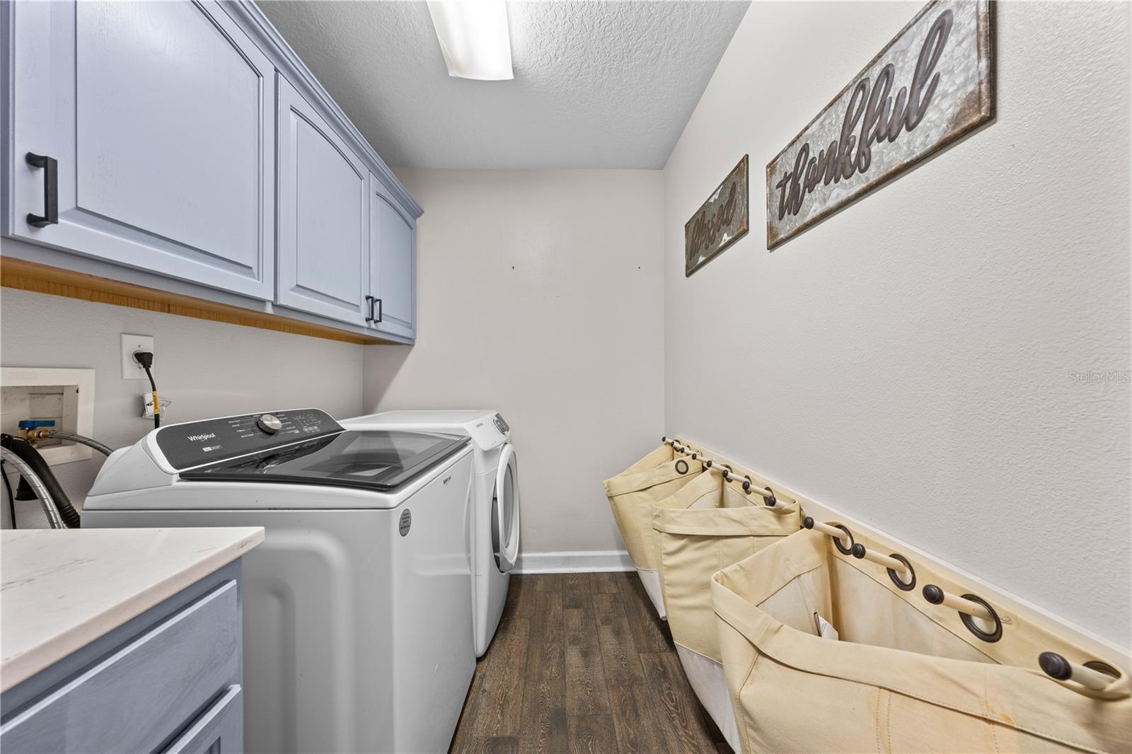 2065 Mustang Ct Property Photo 42