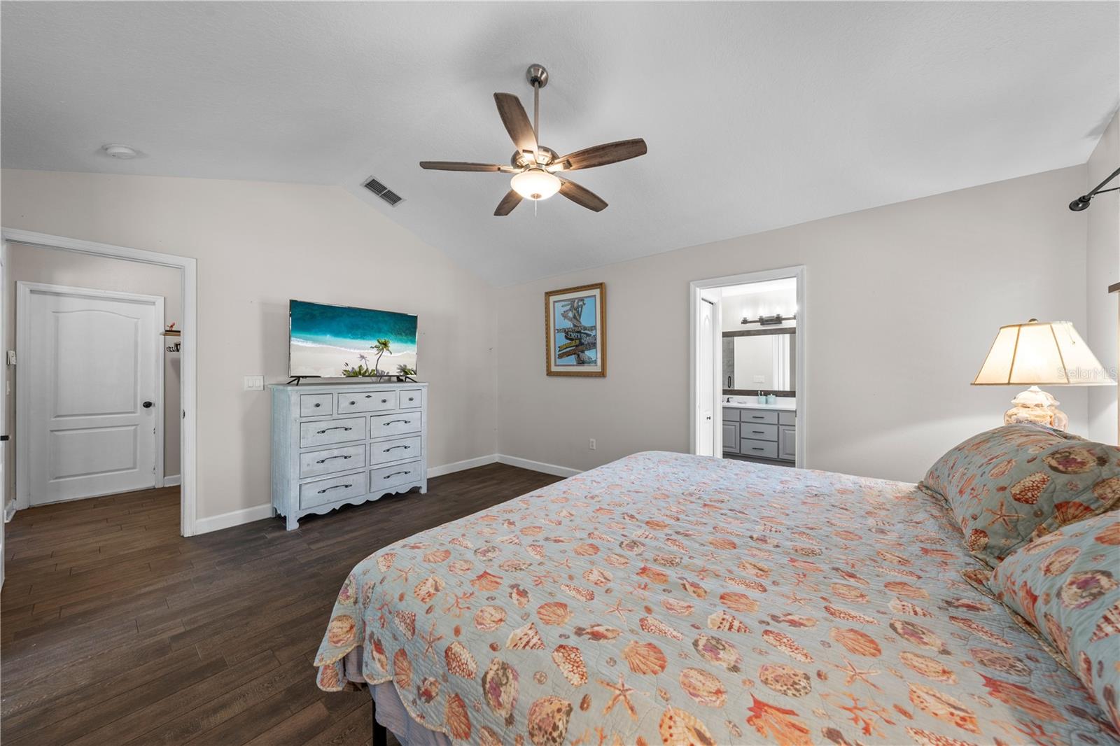 2065 Mustang Ct Property Photo 44