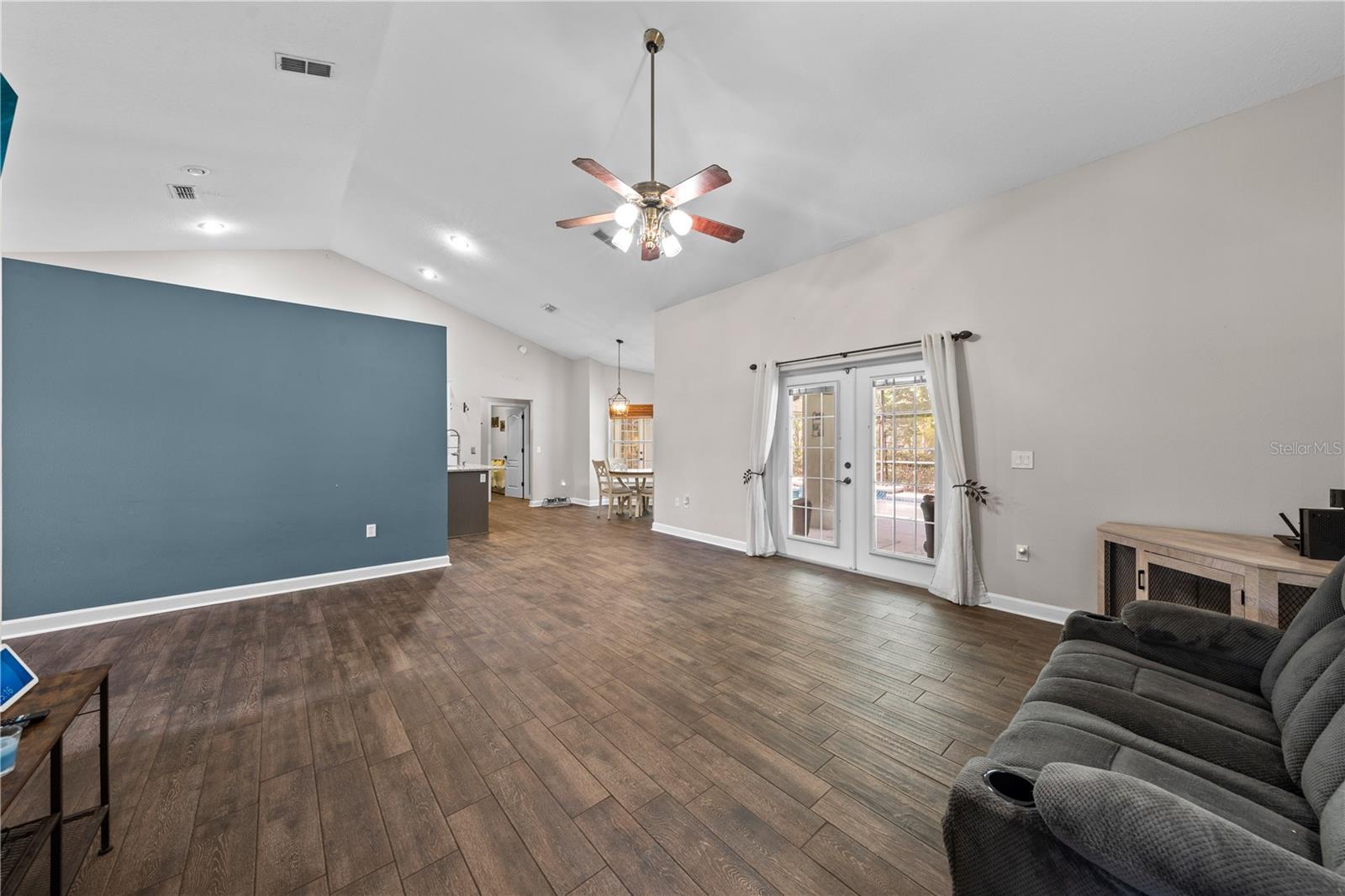 2065 Mustang Ct Property Photo 53