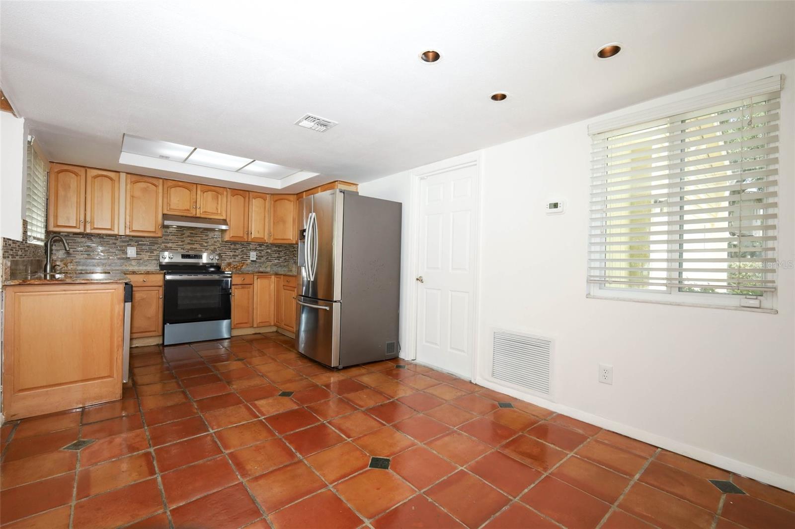 S5152169 Property Photo 13
