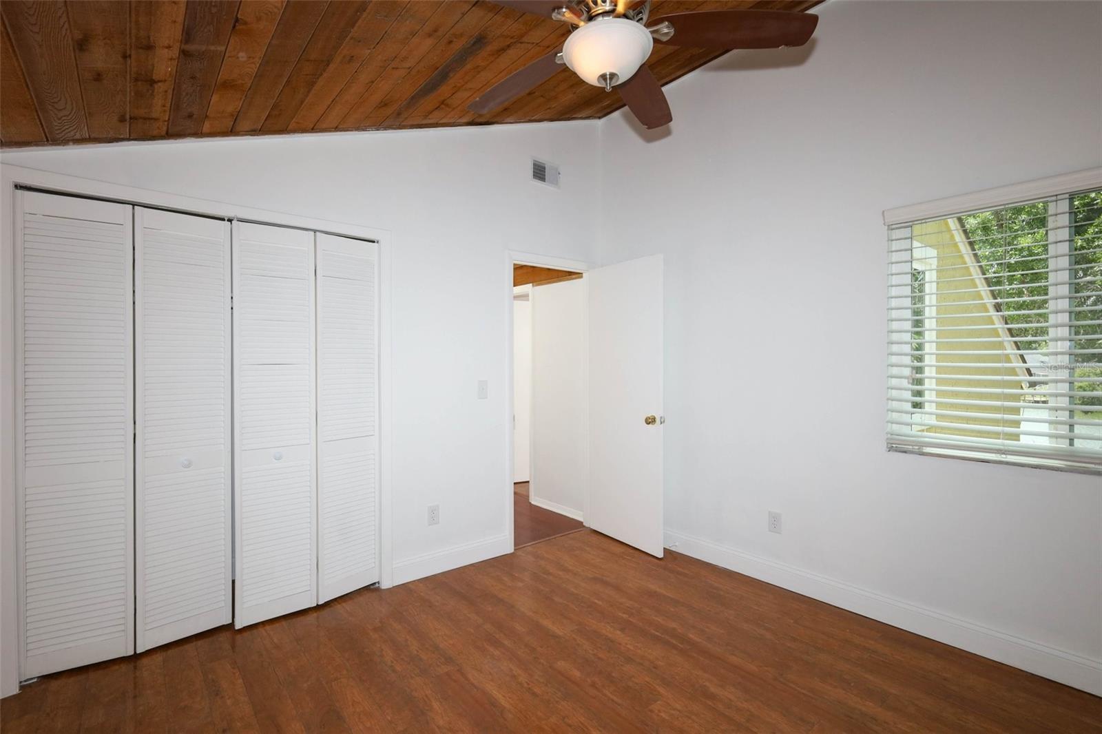 S5152169 Property Photo 40